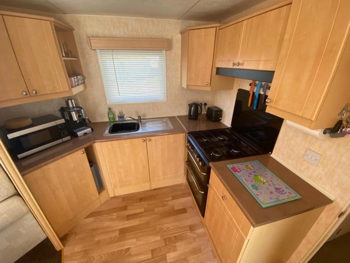 Lake District Static Caravan Lakeside Cumbria Милом Экстерьер фото