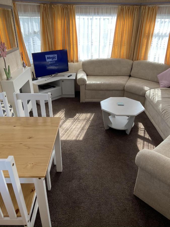 Lake District Static Caravan Lakeside Cumbria Милом Экстерьер фото
